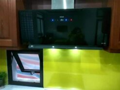 hinh anh thuc te may hut mui dusler dhl 980