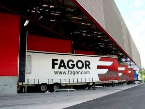 Bếp từ Fagor IF-ZONE74BS 6 fagor thuoc tap doan cna group