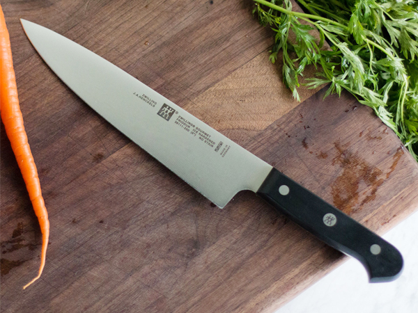 chi tiet dao zwilling chef knife gourmet 20cm
