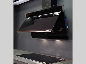 hinh anh lap dat thuc te may hut mui eurosun eh 90cn78b