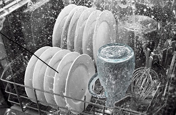 Dùng máy rửa bát có tốn điện, tốn nước không 1
